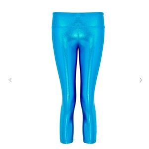 SUKISHUFU
Suki Leatherback Crop Legging Blue
